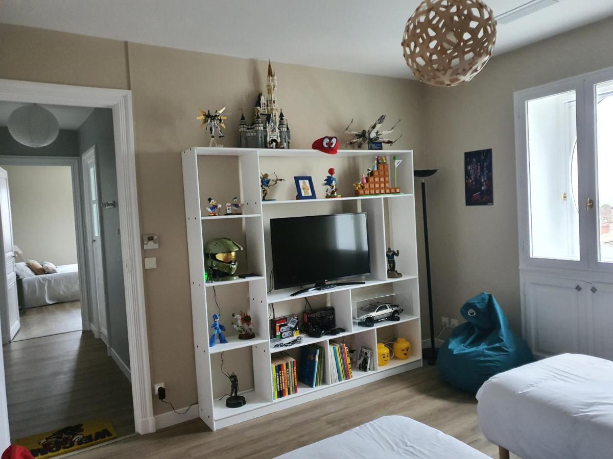 Les 5 Escales Bed and Breakfast Parthenay Eksteriør billede