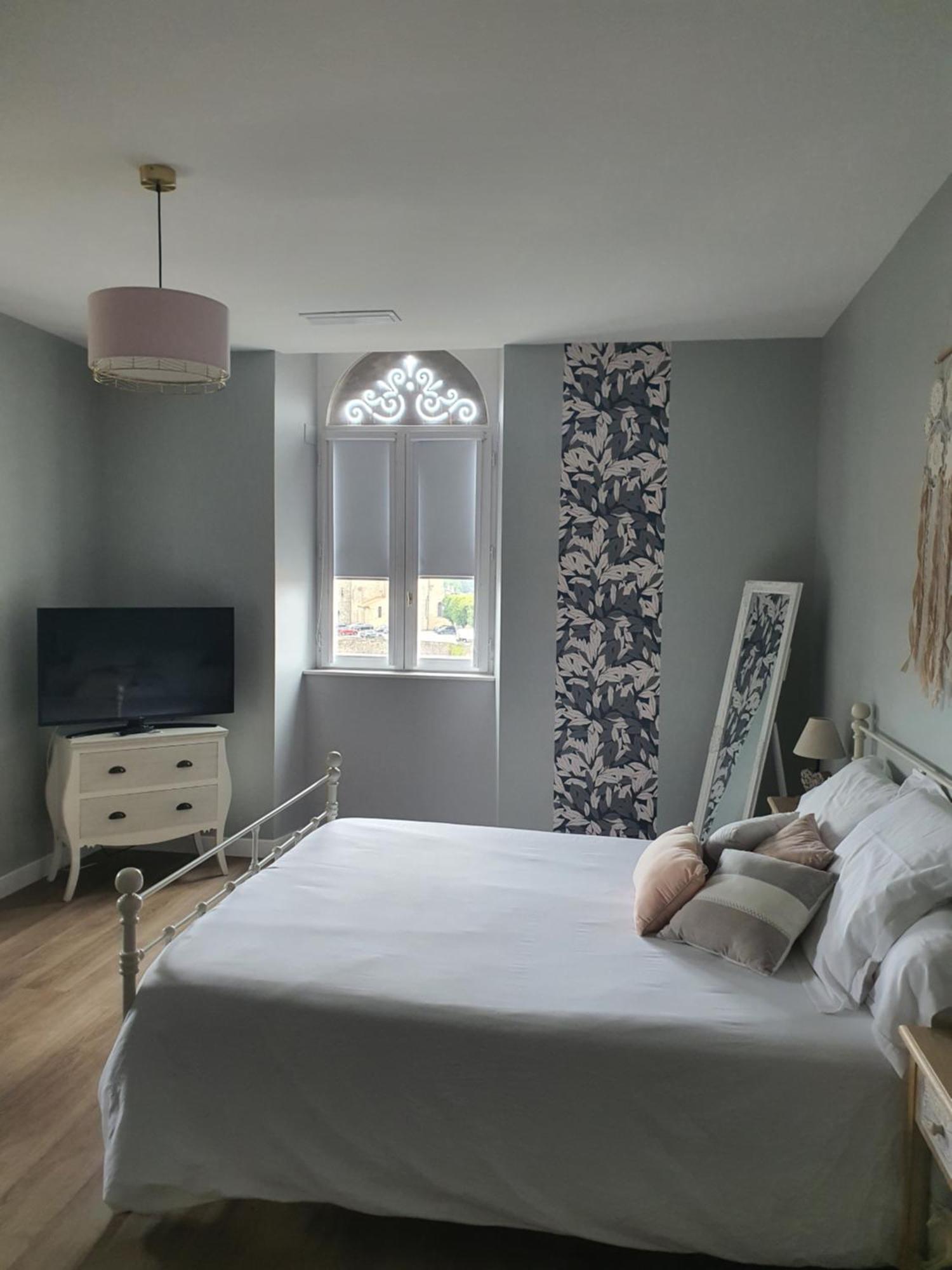 Les 5 Escales Bed and Breakfast Parthenay Eksteriør billede