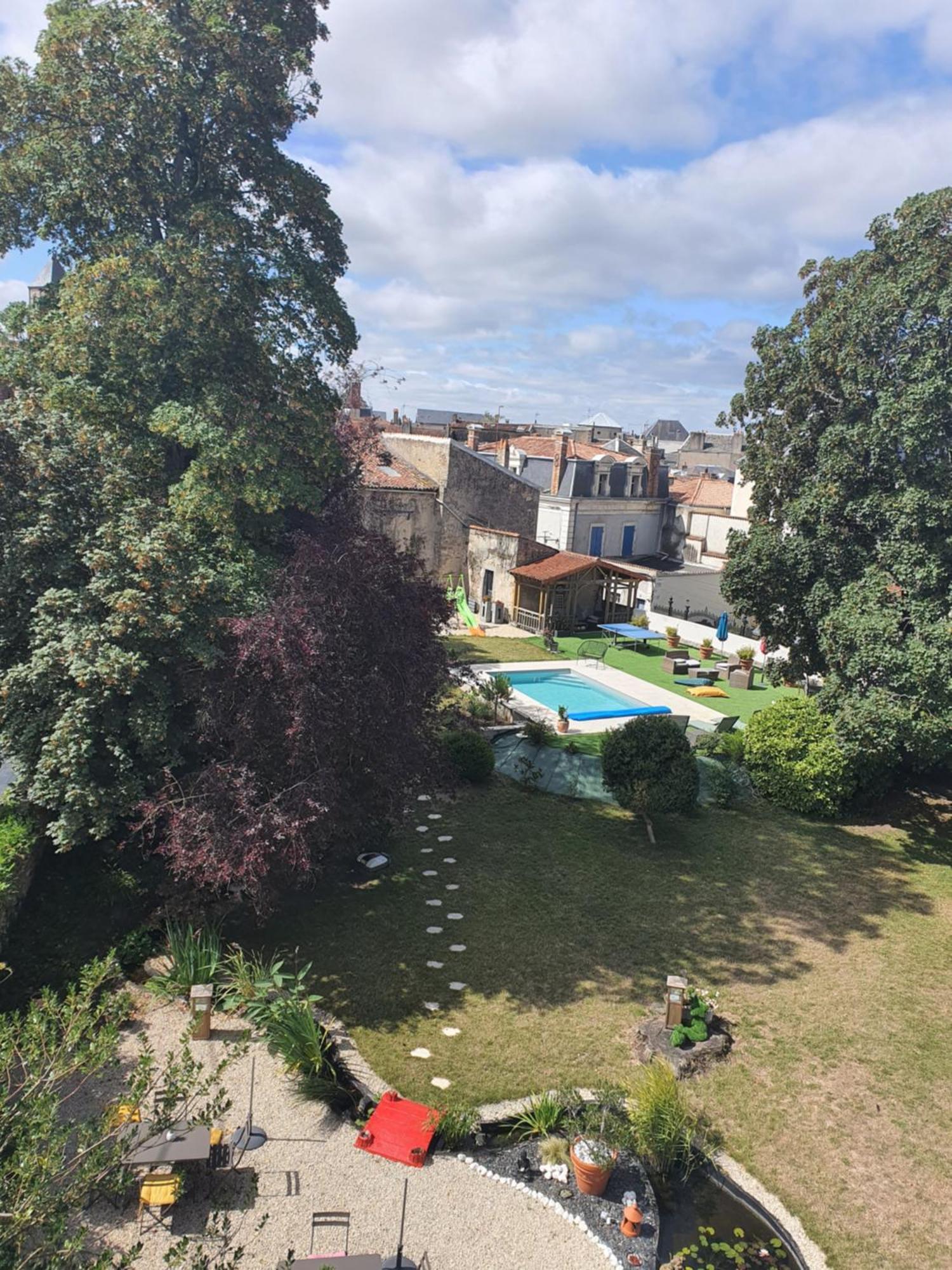 Les 5 Escales Bed and Breakfast Parthenay Værelse billede
